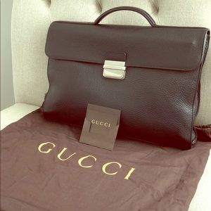 100% Authentic Leather Gucci Briefcase - Black